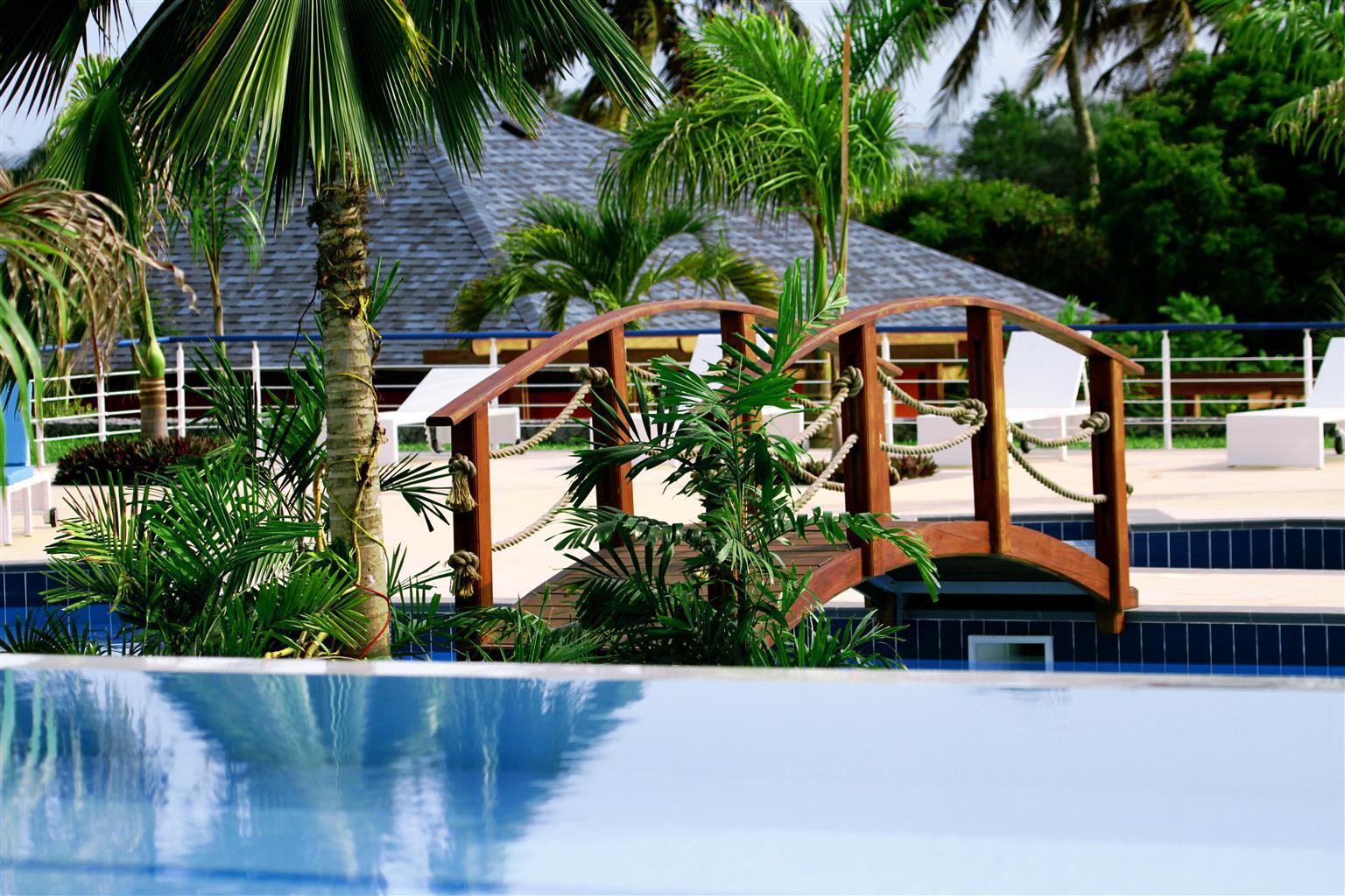 Best Western Plus Serene Atlantic Hotel Sekondi-Takoradi Экстерьер фото